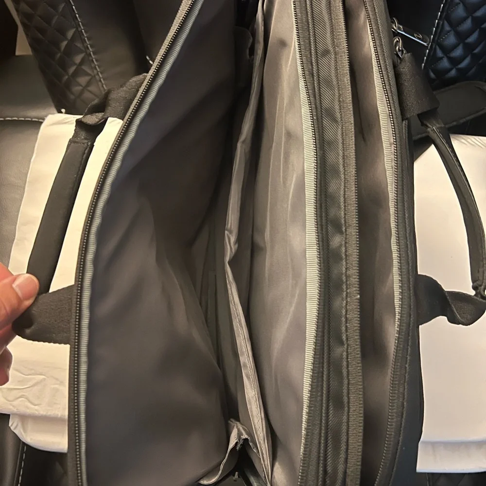 DELL DellT43DV Laptop/Messenger Bag
